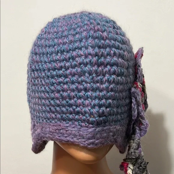 FINAL SALE ! Rare! ?Wyeth chin strap scarf hat Wyeth by Todd Magill | Accessories | Final Sale Rare Wyeth  main image 3